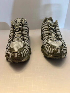 Nike Shox TL US Women’s 8 Men’s 6.5